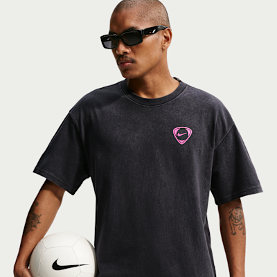 Nike Men's Soccer T-Shirt. Nike.com
